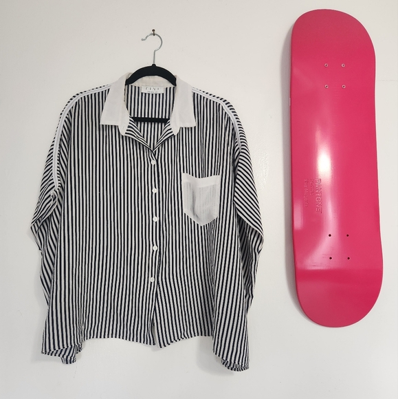 Black and White Striped Button-Up Shirt - Picture 1 of 3